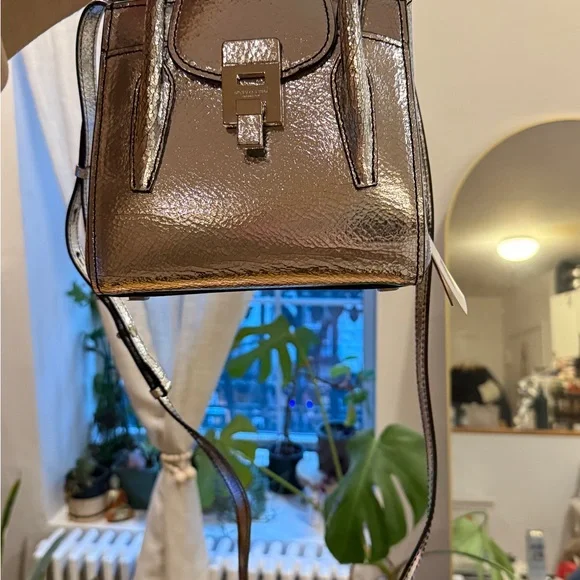 Michael Kors Collection Metallic silver Satchel w/ crossbody strap - Picture 6 of 7